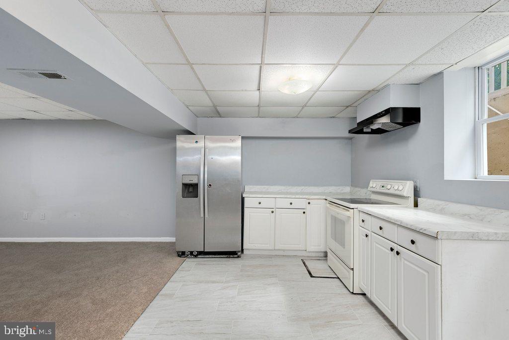 CALVERTON - Residential