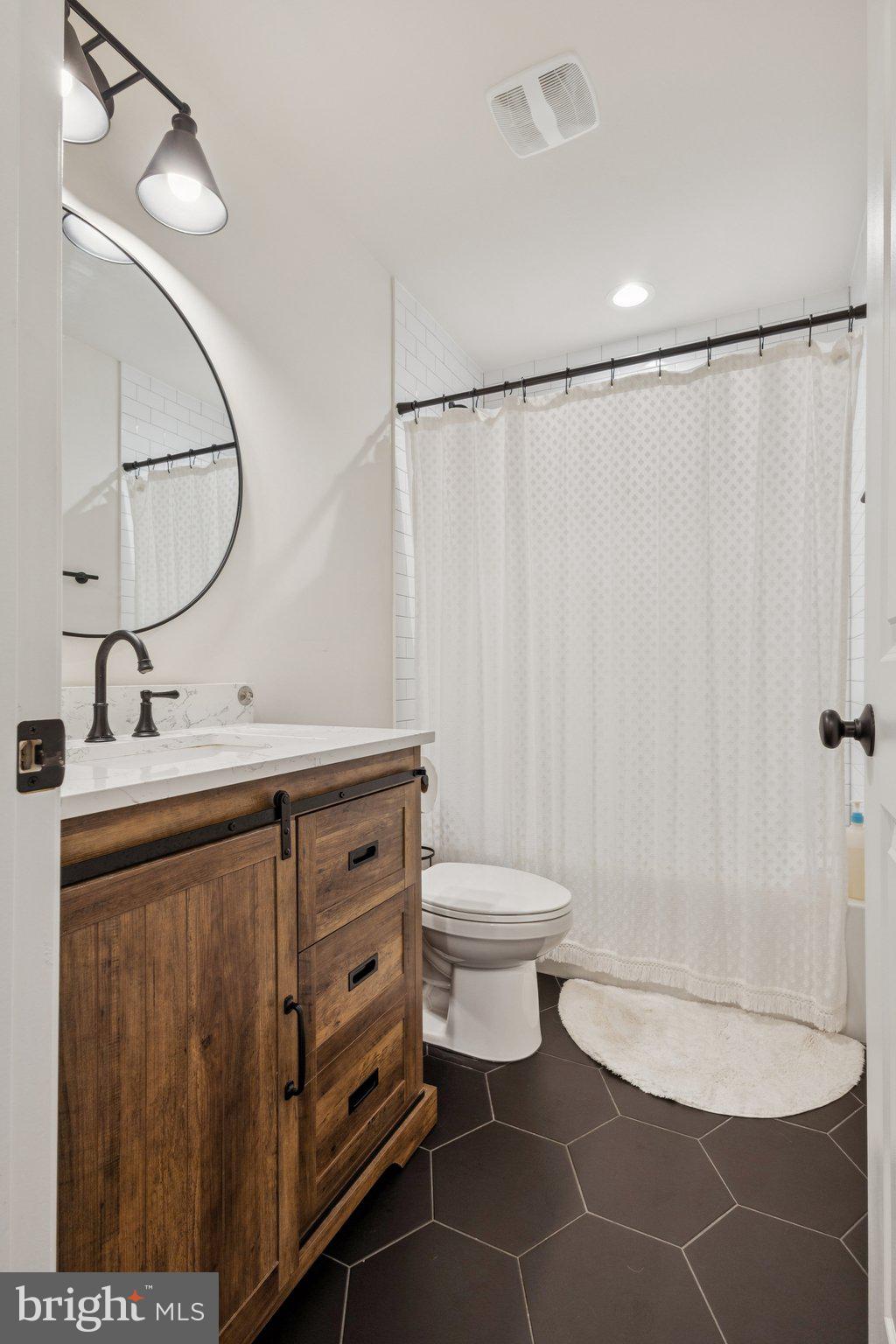 CHILDS COVE - Residential