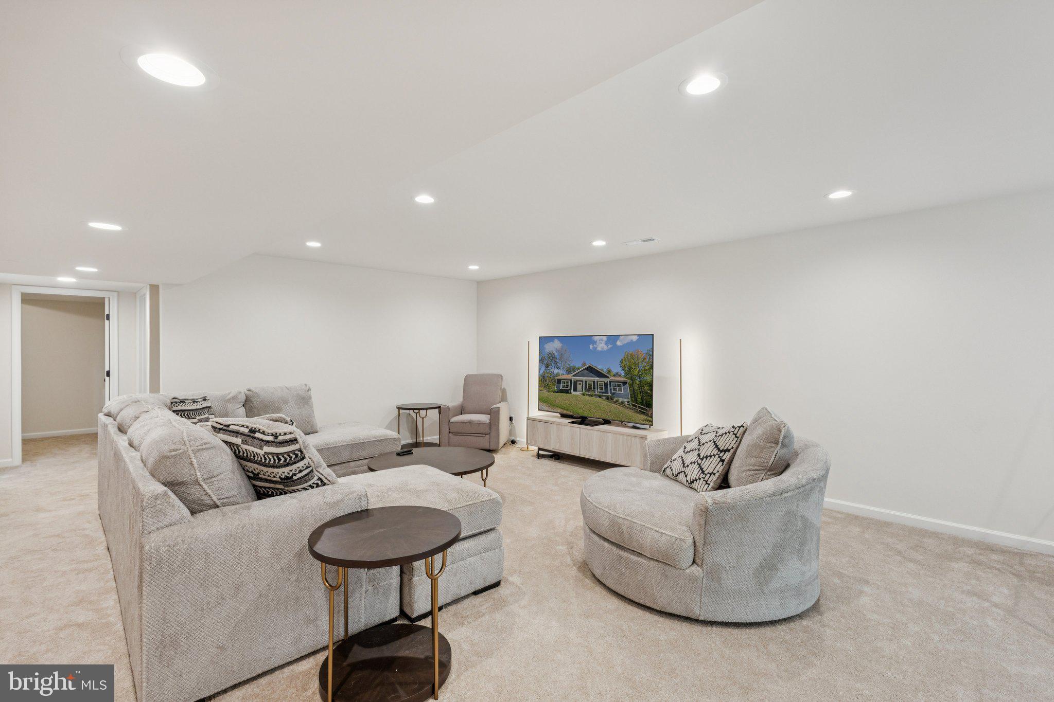 CHILDS COVE - Residential