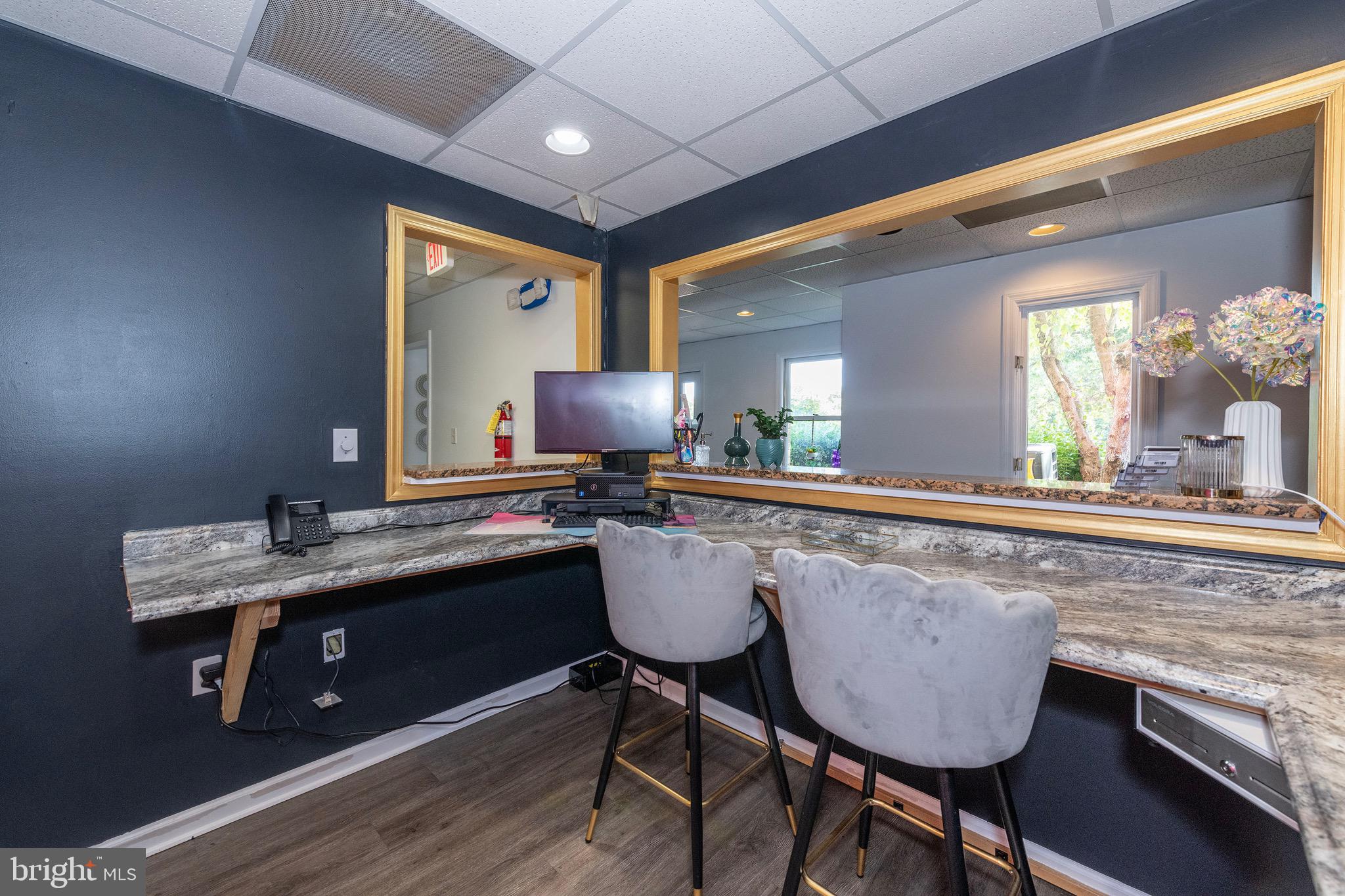 AMBER MEADOWS PROFESSIONAL BUILDING - Commercial Sale