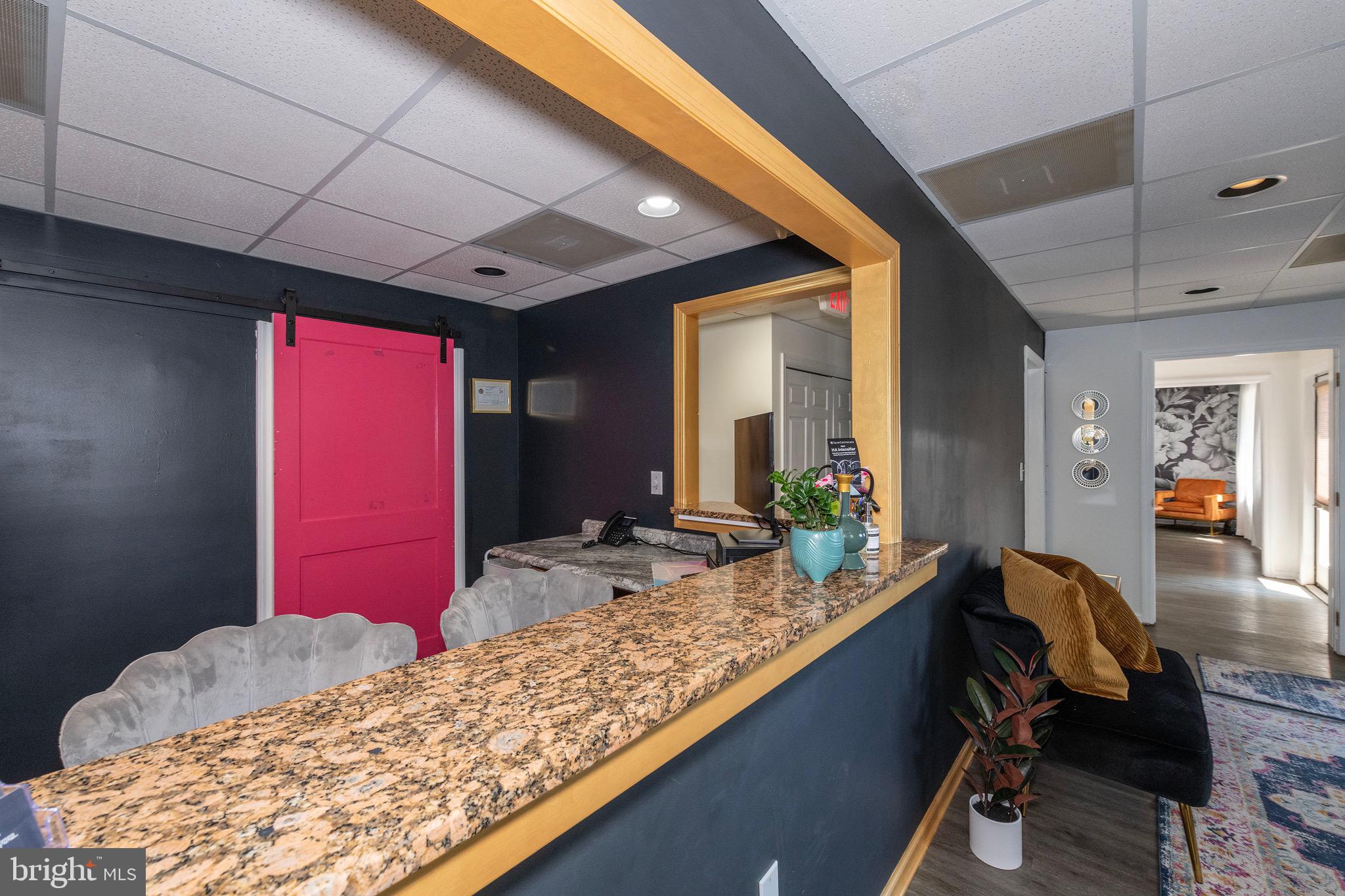 AMBER MEADOWS PROFESSIONAL BUILDING - Commercial Sale