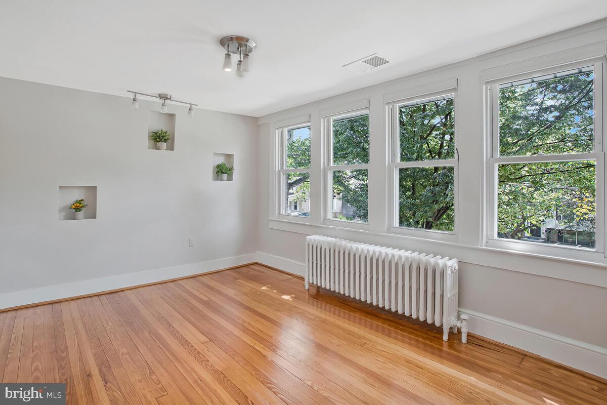 BERWYN ADDN - Residential