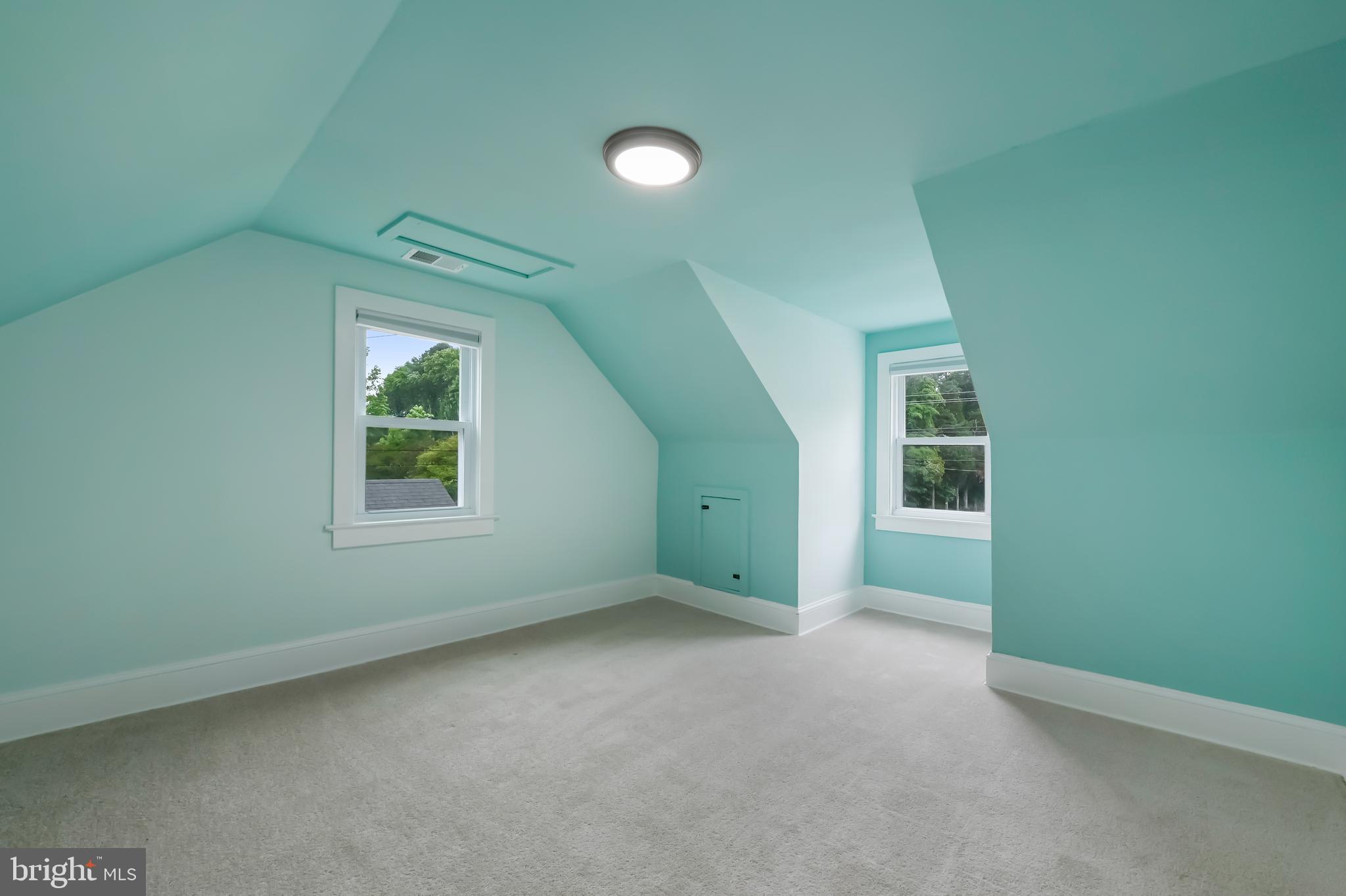 ROCK HALL - Residential