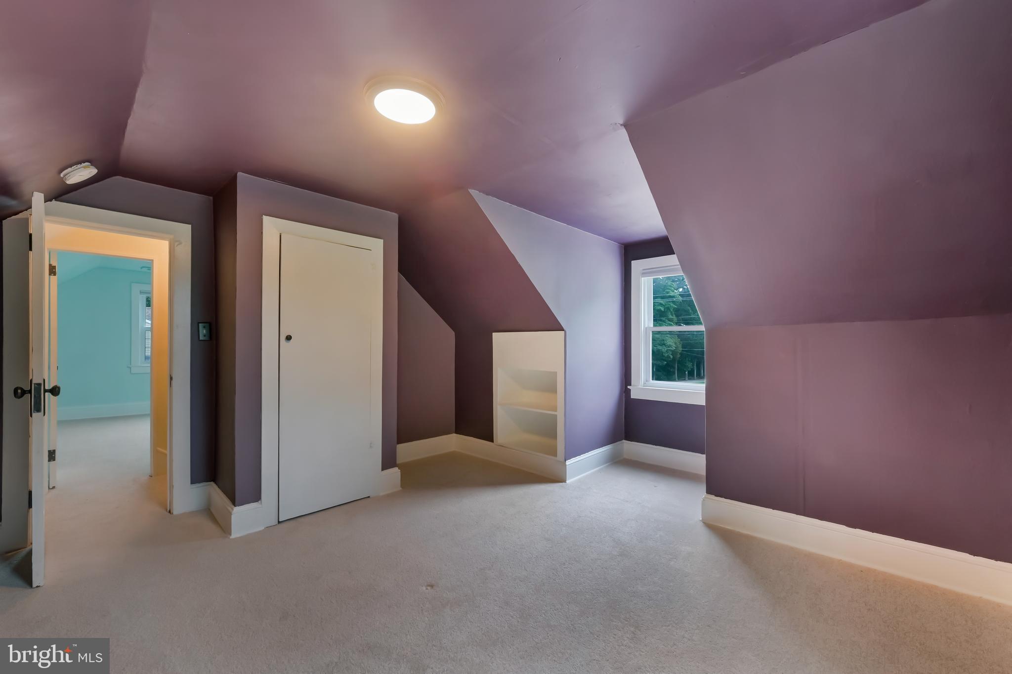 ROCK HALL - Residential