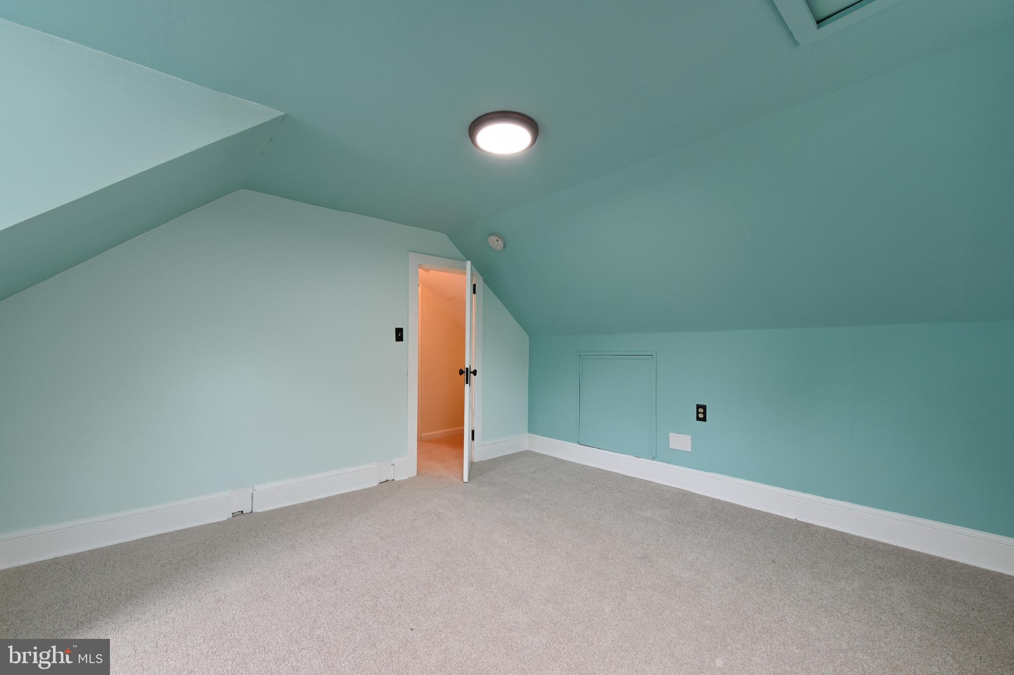 ROCK HALL - Residential