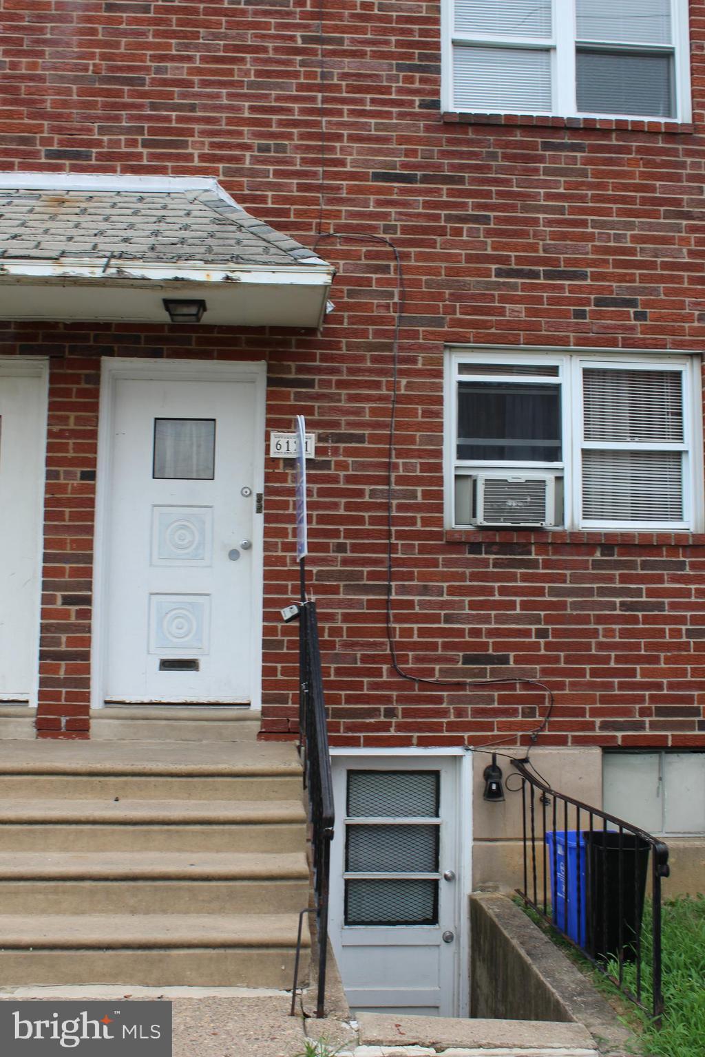 PHILADELPHIA (NORTHEAST) - Residential Lease