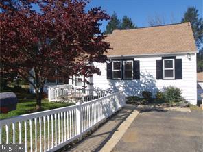 Easy to maintain Cape Cod in sought after Newtown Square & Marple Newtown School District. One floor living with 3 bedrooms & 2 full bathrooms. The master bedroom features a handicap accessible shower stall. The living room is appointed with rustic beams, hardwood floors and a decorative fireplace with built ins (option to connect to propane). Formal dining room w/chandelier & hardwood flooring. Eat in kitchen w/recessed lighting, ceramic tile flooring, stainless steel sink, dishwasher, built in microwave, new refrigerator. Exterior entry to a rear deck overlooking a large & private rear yard. There is a bonus room on the second floor that does not have heat. Private driveway for 2 car parking, full unfinished basement with laundry and exterior entrance to yard & shed. The basement was recently waterproofed. The home is within walking distance to the Ellis Preserve shopping center, minutes from West Chester & Media and offers convenient access to public transportation. Tenant pays for all utilities: electric, water, propane & oil, also trash, lawn care, snow removal & renter's insurance. Please note that 2 of the bedrooms are on the smaller size, rooms will fit a twin bed or make a great office. Landlord has an addendum to the lease to be included. No pets.