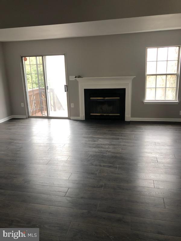 FOUNDERS WOODS - Residential