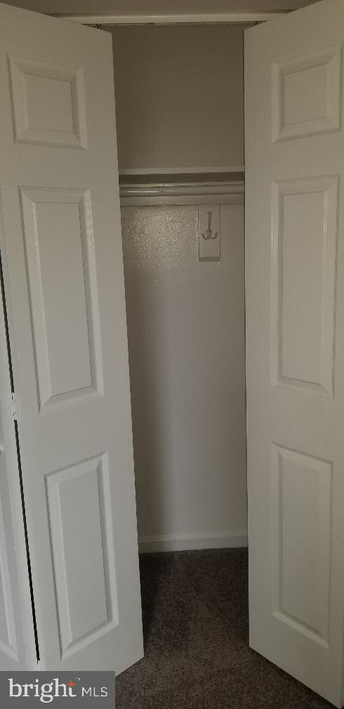 FOUNDERS WOODS - Residential