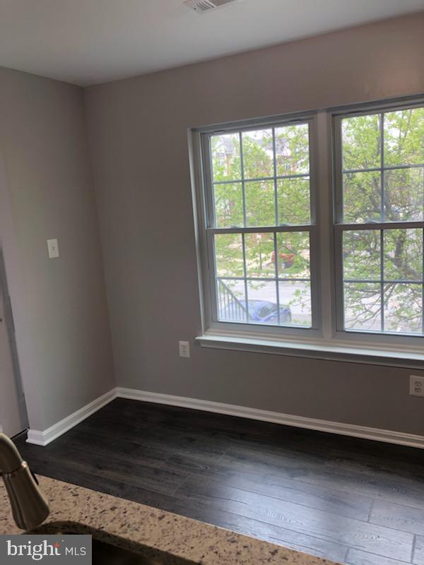 FOUNDERS WOODS - Residential