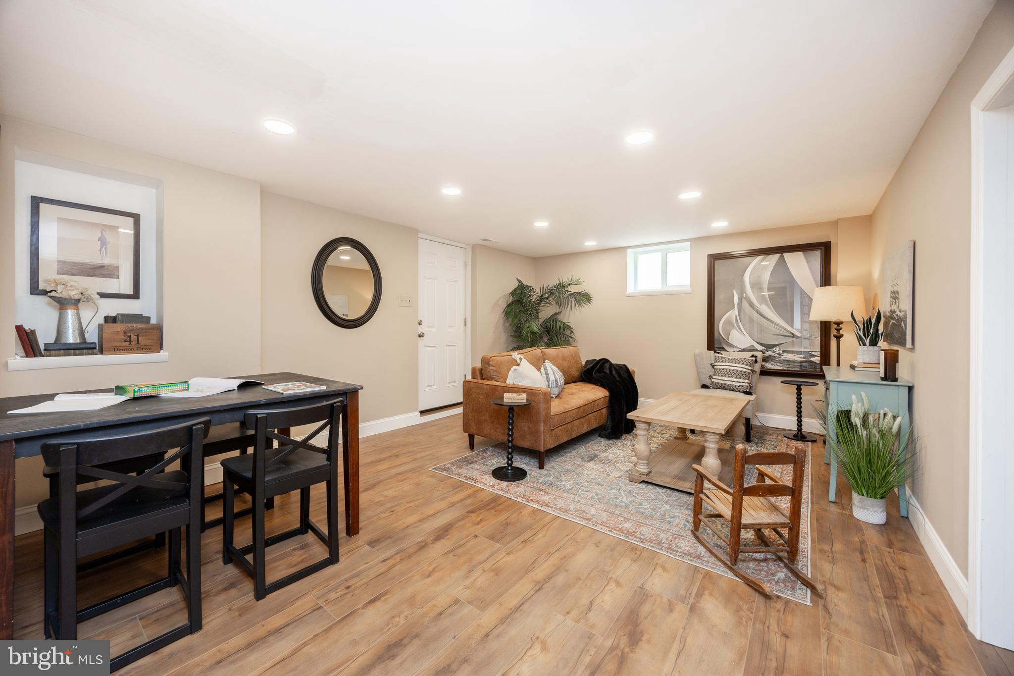 GLENMOORE - Residential