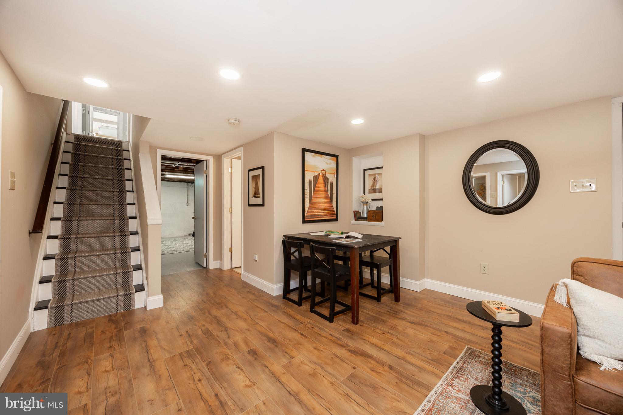 GLENMOORE - Residential