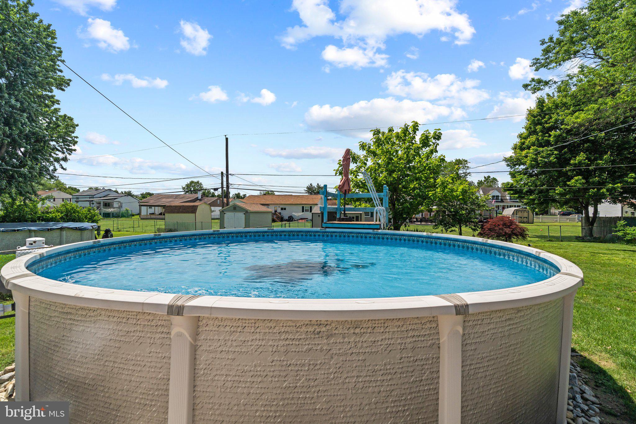 FAIRVIEW - Residential