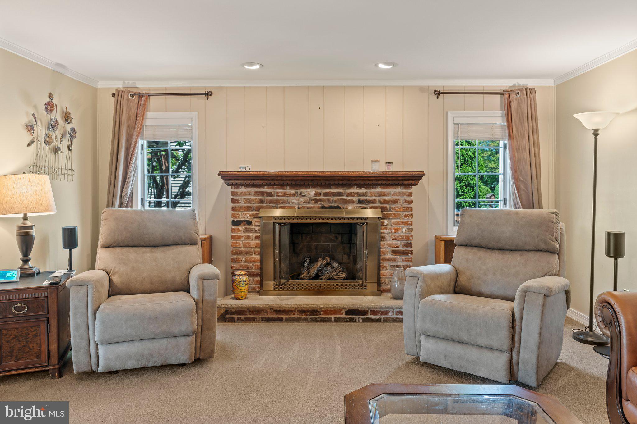 FAIRVIEW - Residential