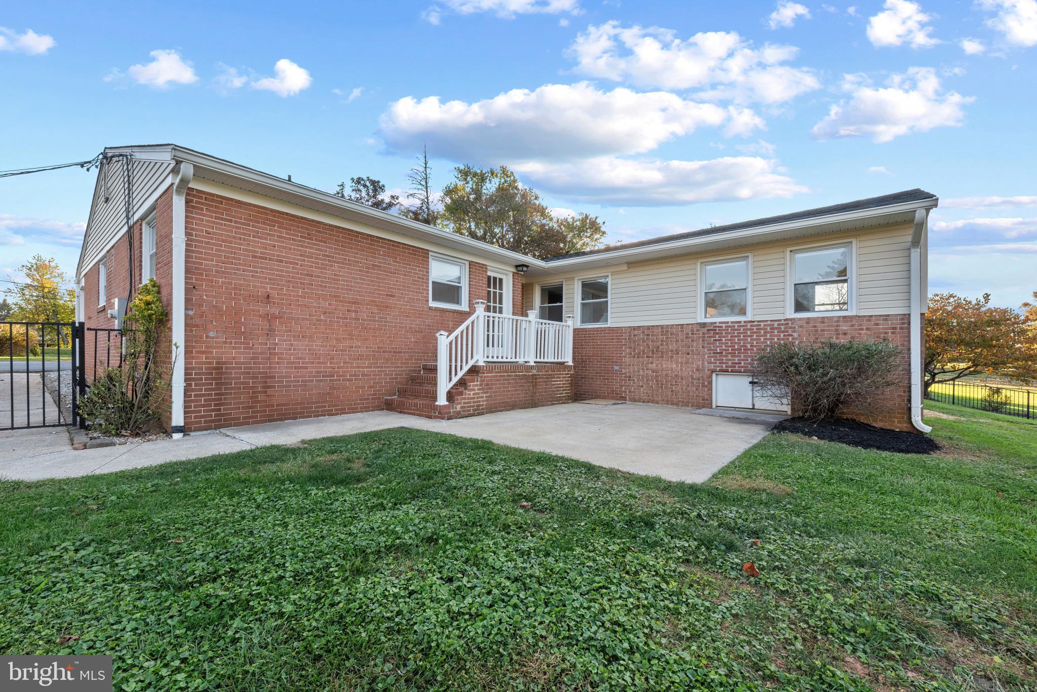 GREENSPRING - Residential