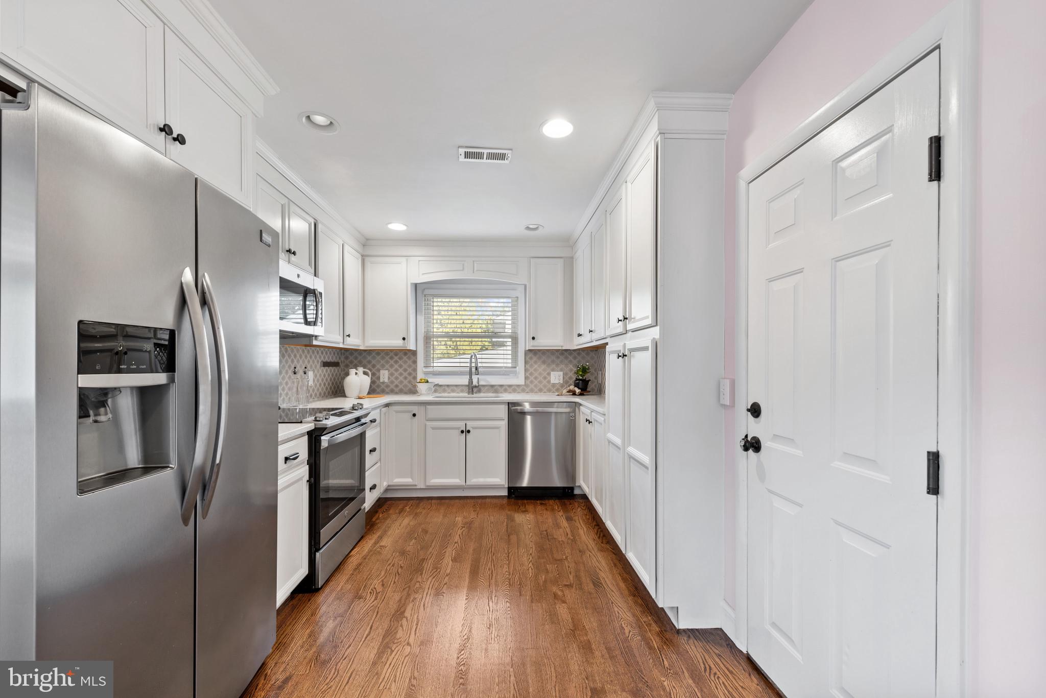 GREENSPRING - Residential