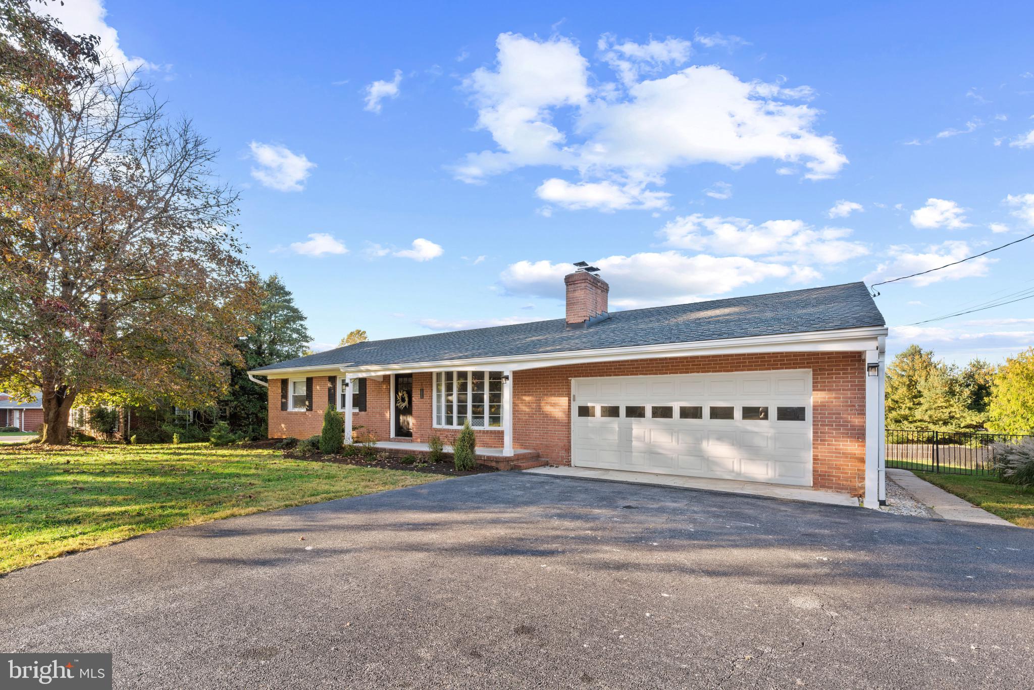 GREENSPRING - Residential