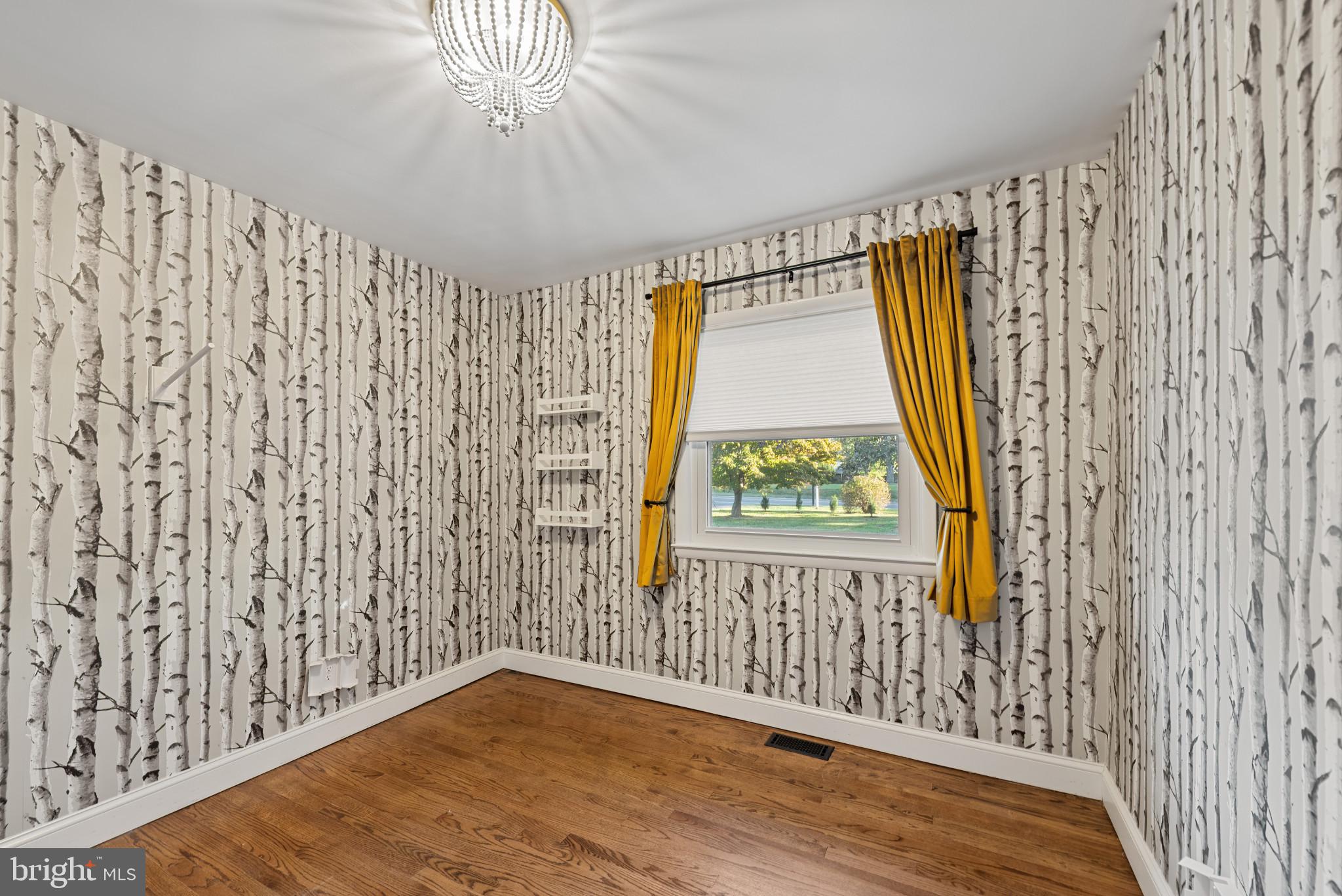 GREENSPRING - Residential