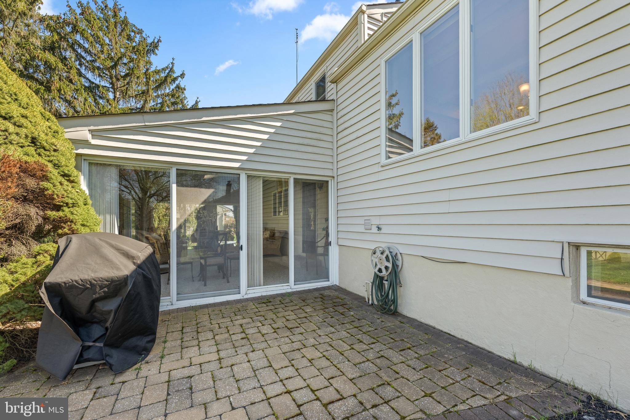 WILLOW GREENE - Residential