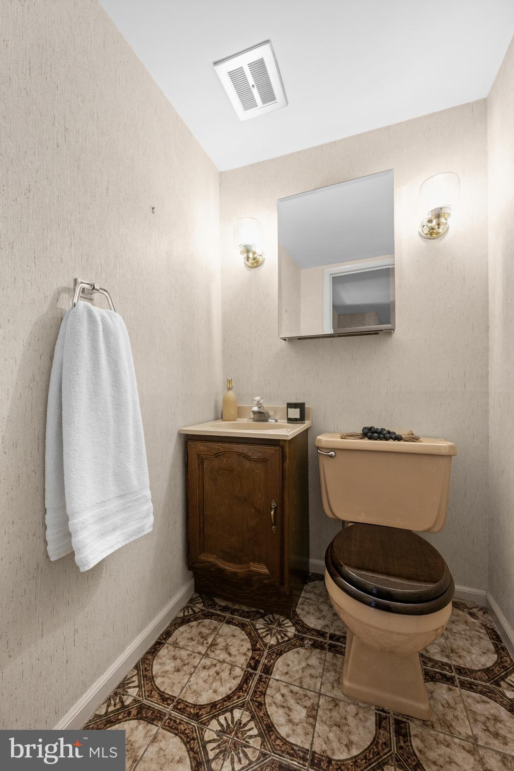 WILLOW GREENE - Residential