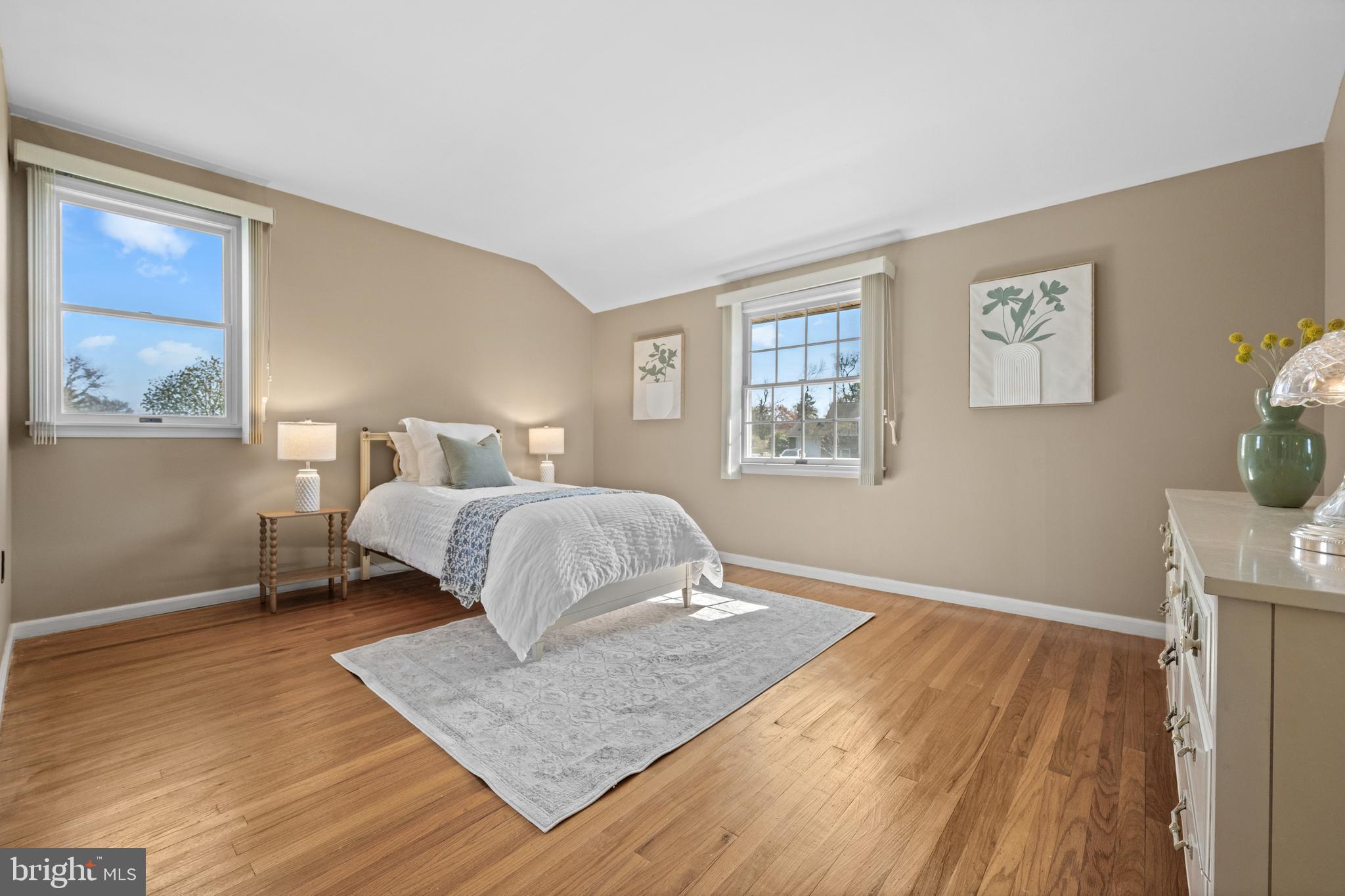 WILLOW GREENE - Residential