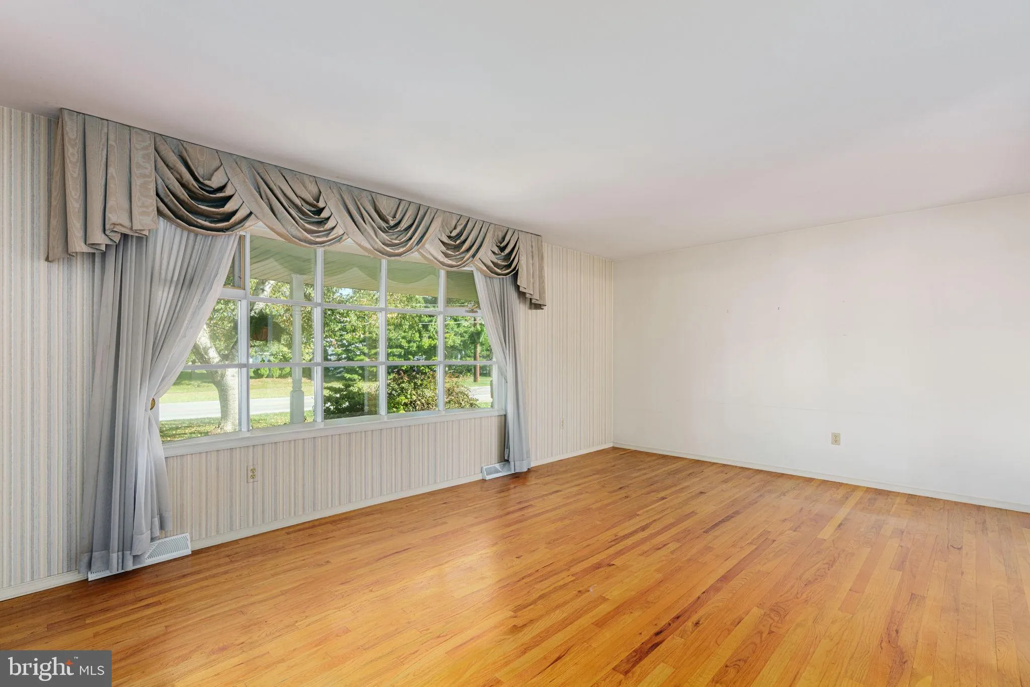 Macungie, Pennsylvania 18062, United States, 4 Bedrooms Bedrooms, ,3 BathroomsBathrooms,Residential,Active,222264