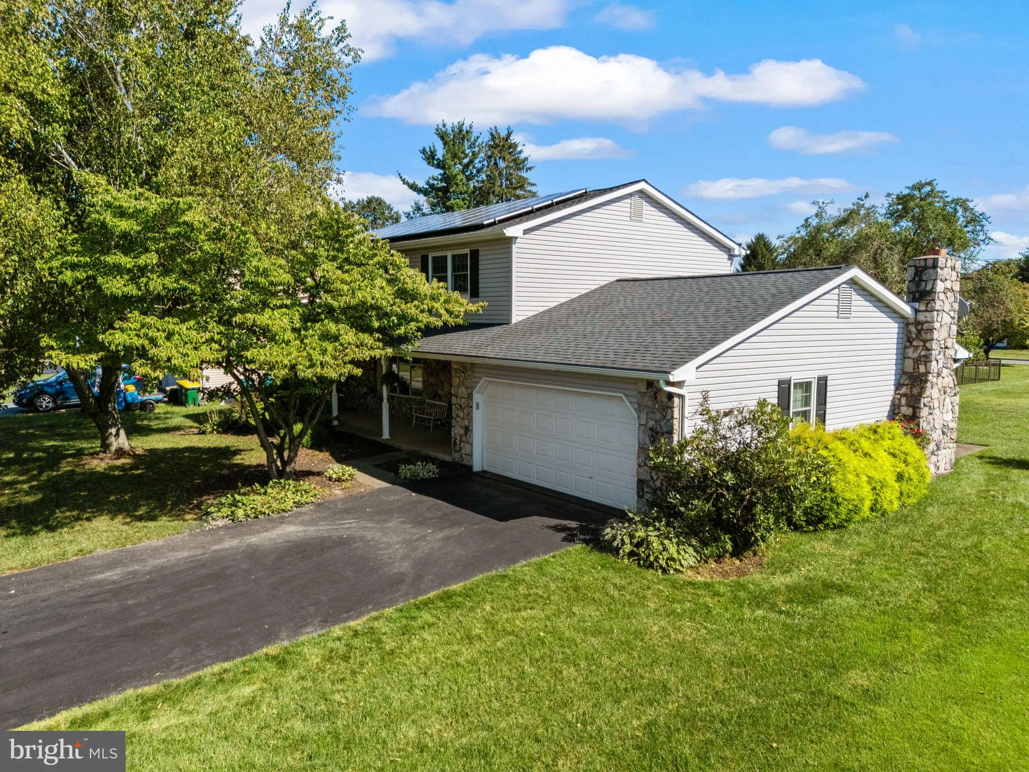 Macungie, Pennsylvania 18062, United States, 4 Bedrooms Bedrooms, ,3 BathroomsBathrooms,Residential,Active,222264