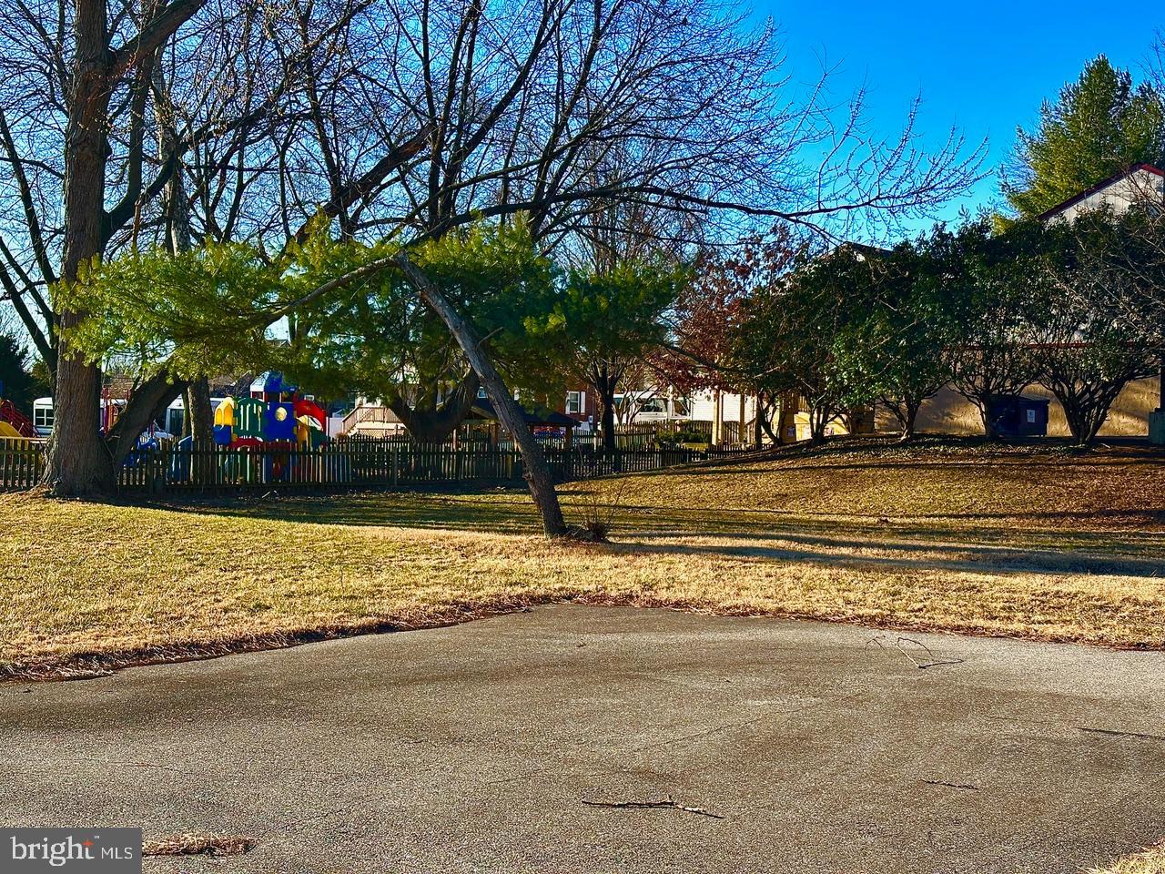 GLEN BURNIE - Commercial Lease