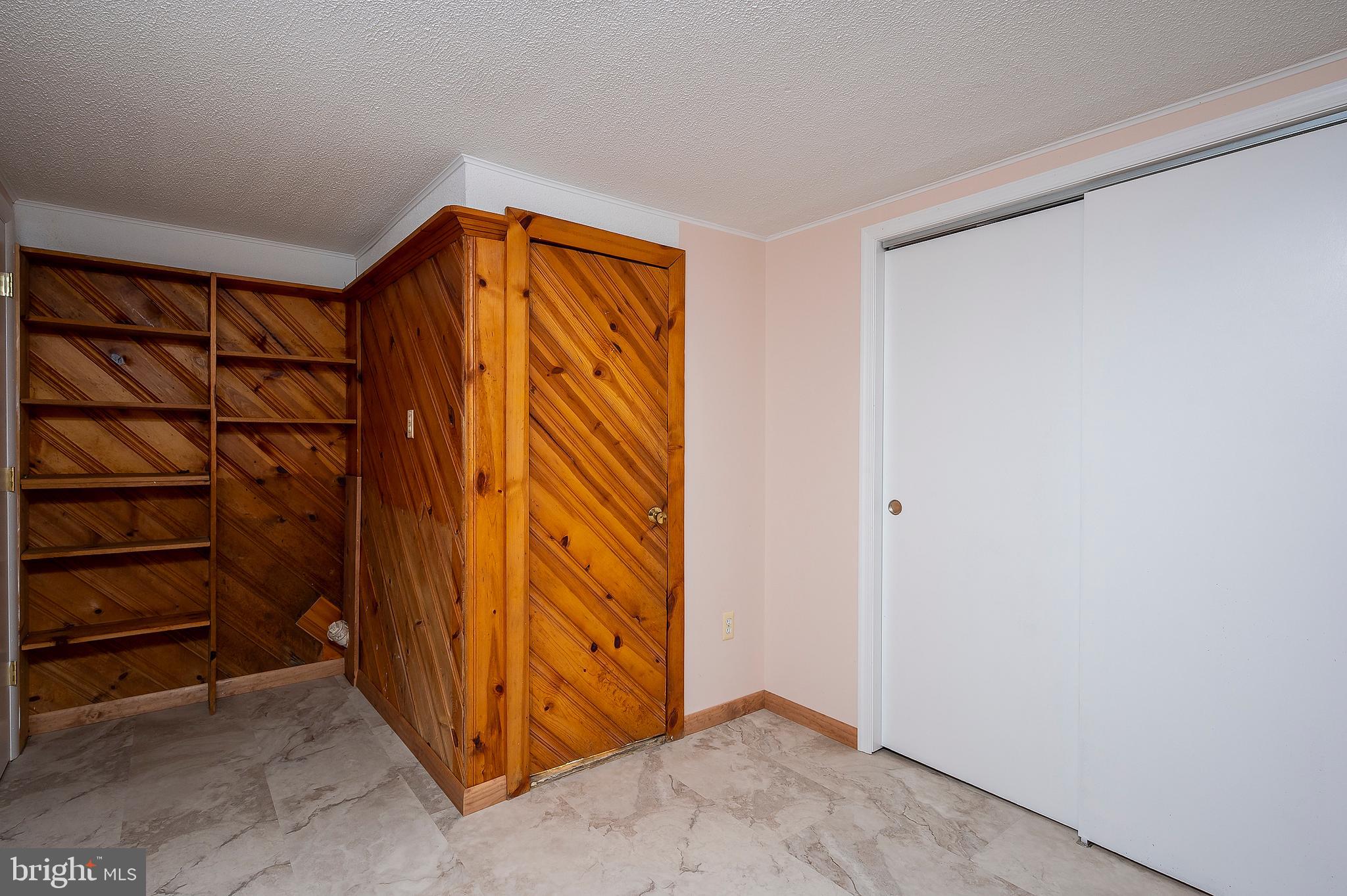 WESTOWNE - Residential