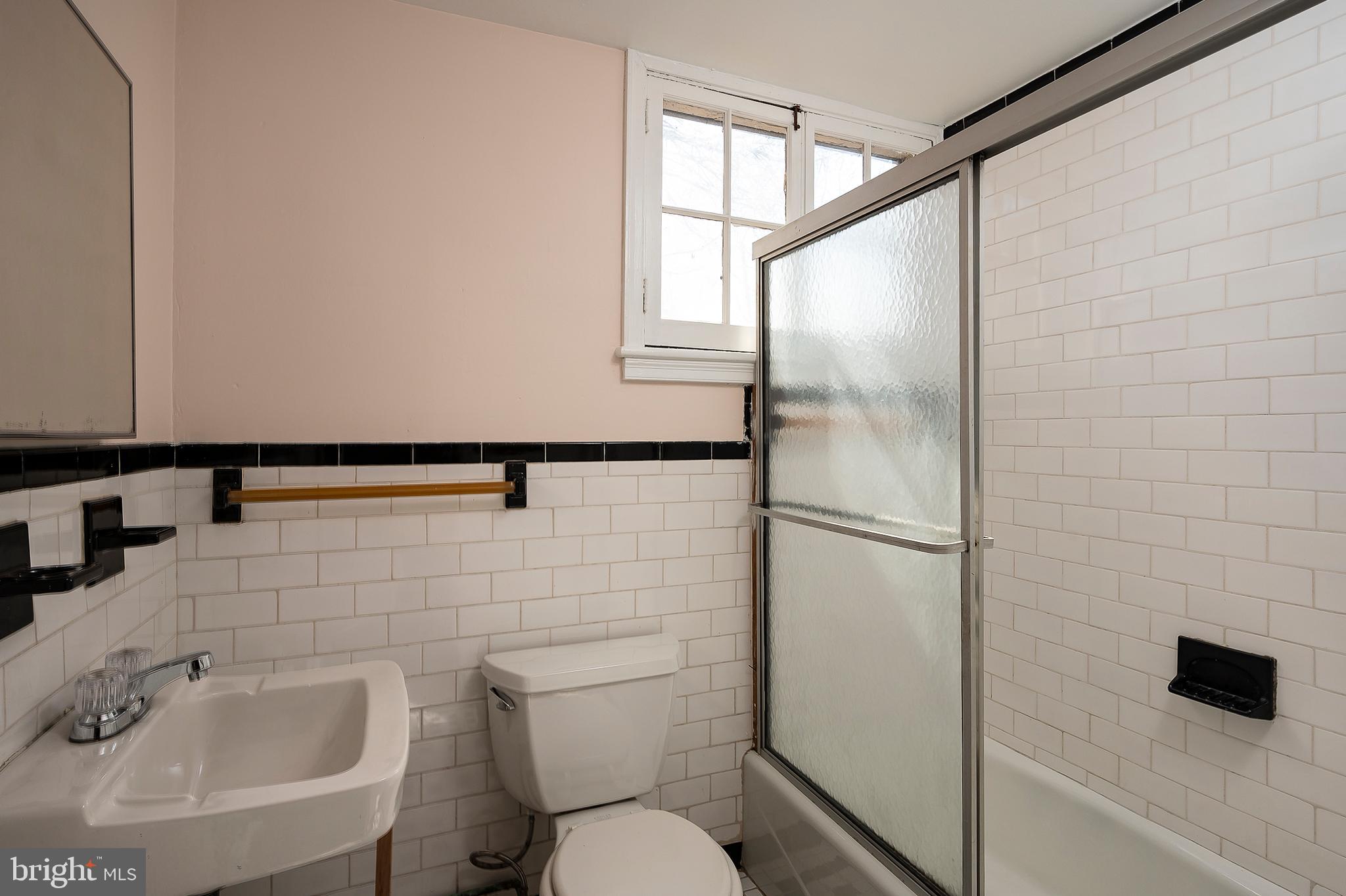 WESTOWNE - Residential