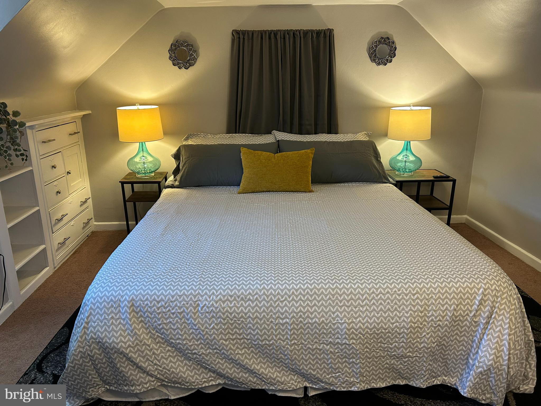 WOODMERE - Residential Lease