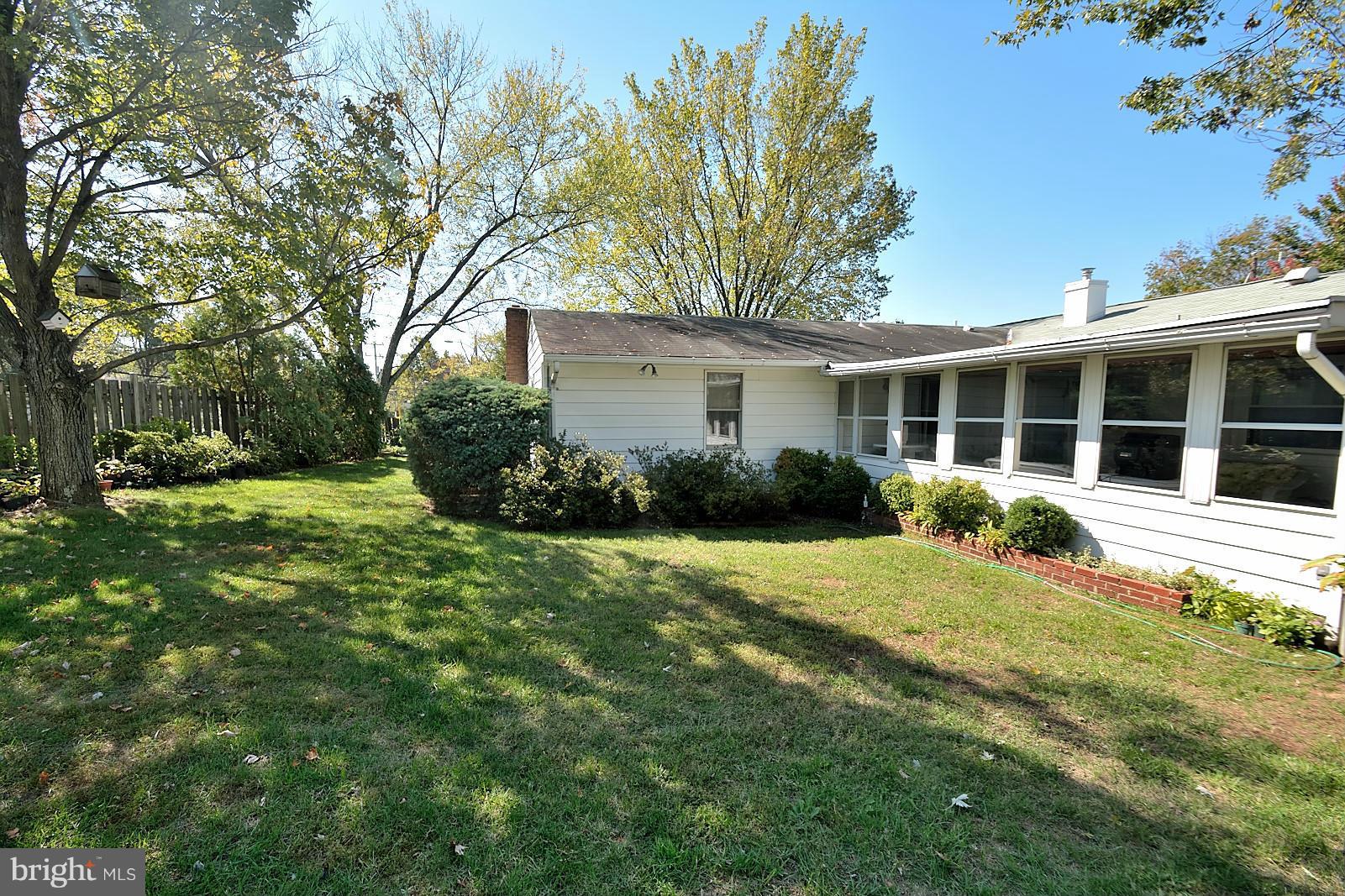 FAIRFAX HOMES - Residential