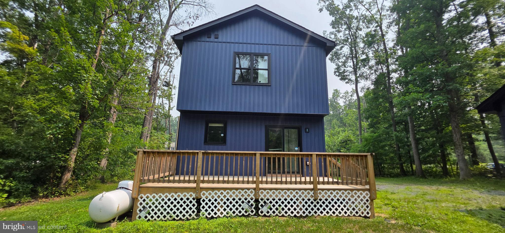 711 FAWN DRIVE