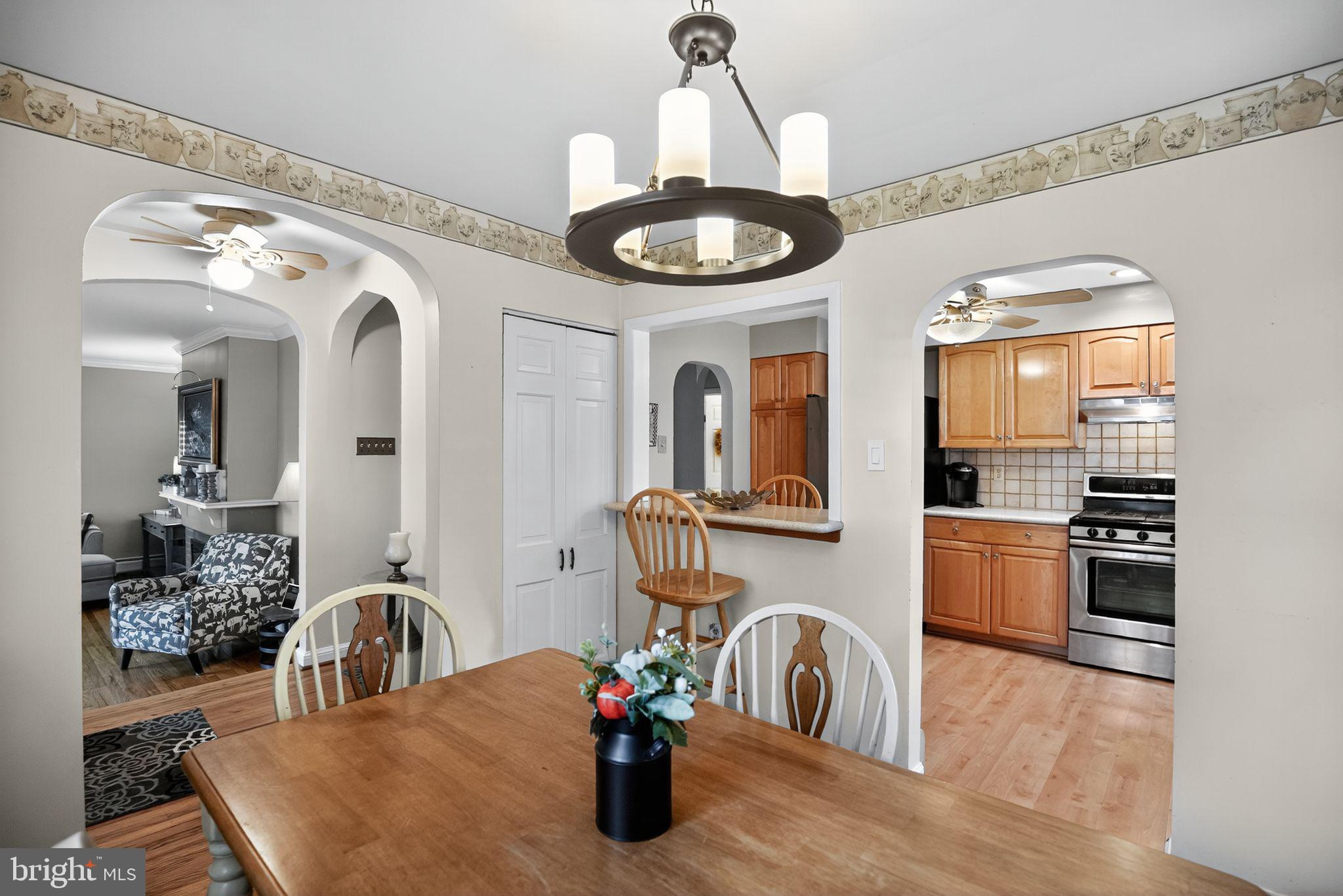 HUNTINGDON VALLEY - Residential