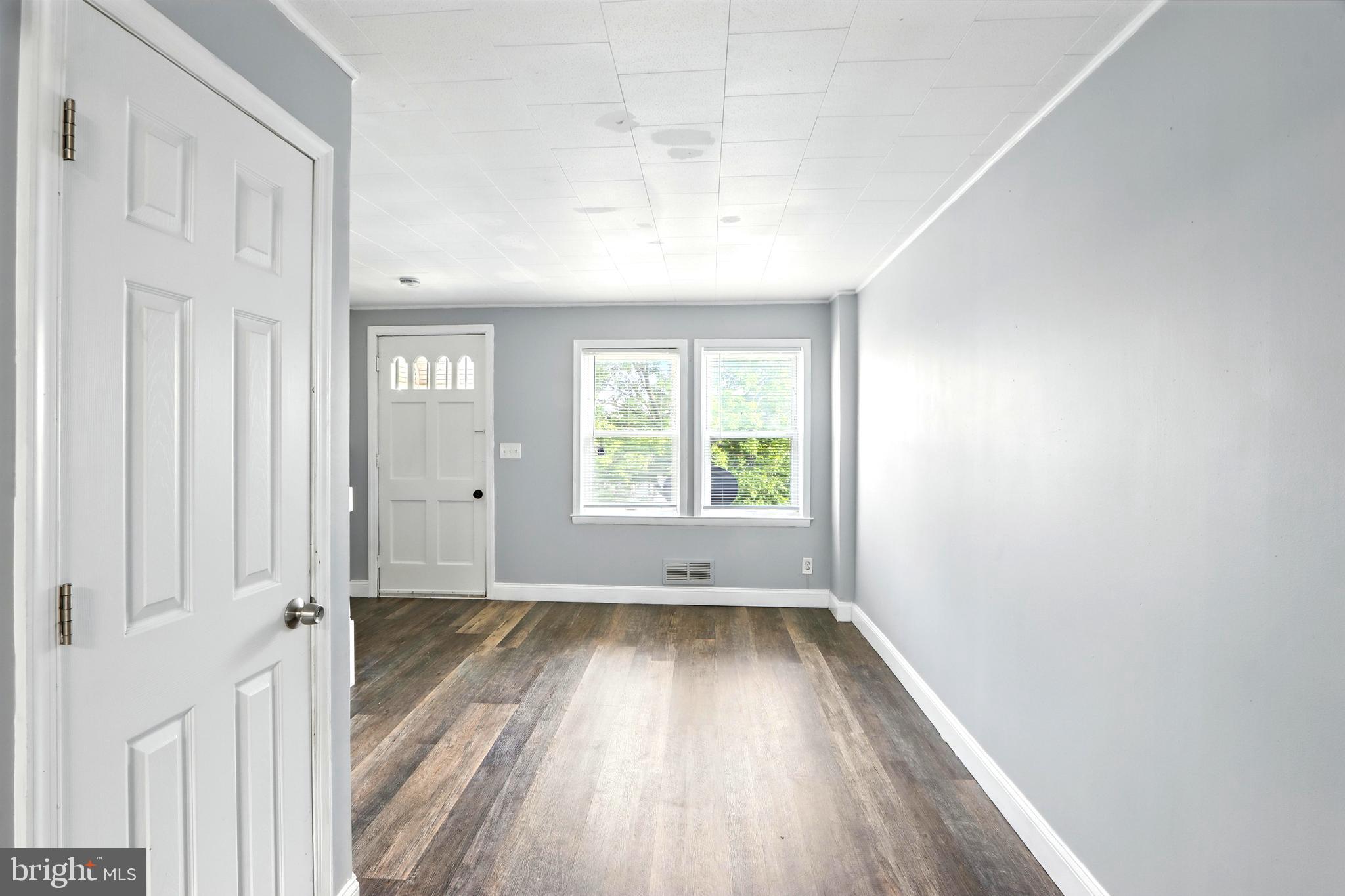 BELAIR-EDISON - Residential Lease