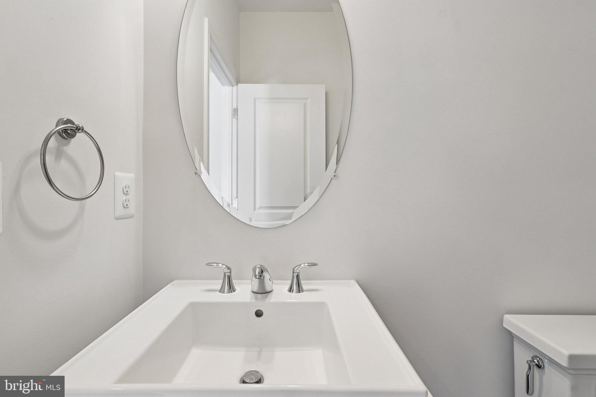 LAUREL HILL - Residential