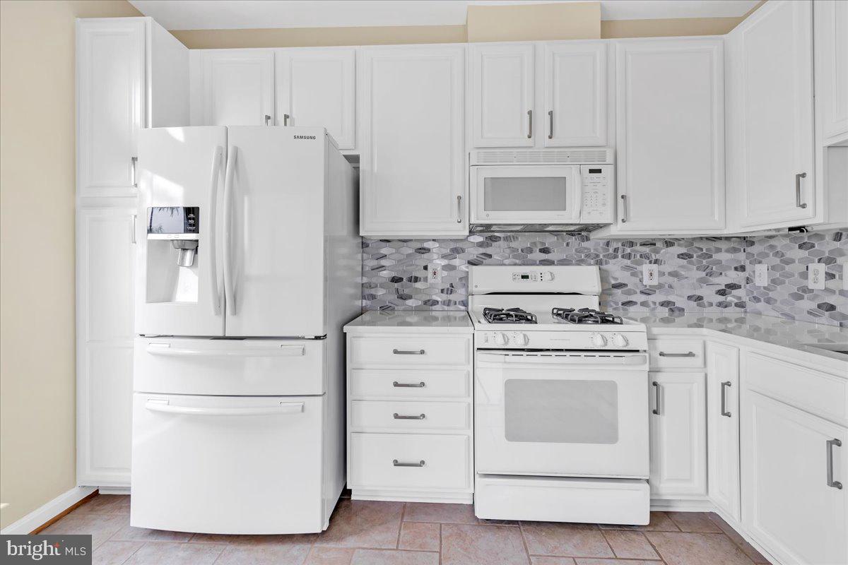 HUNTERS BRANCH - Residential