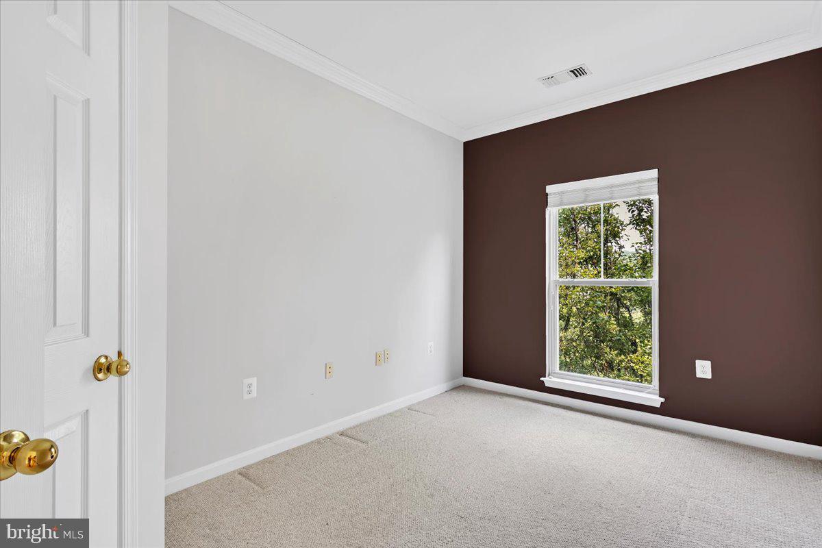 HUNTERS BRANCH - Residential