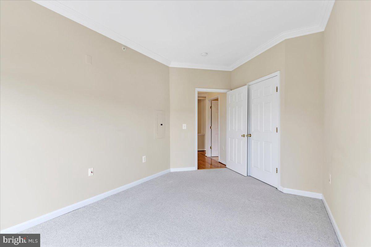 HUNTERS BRANCH - Residential