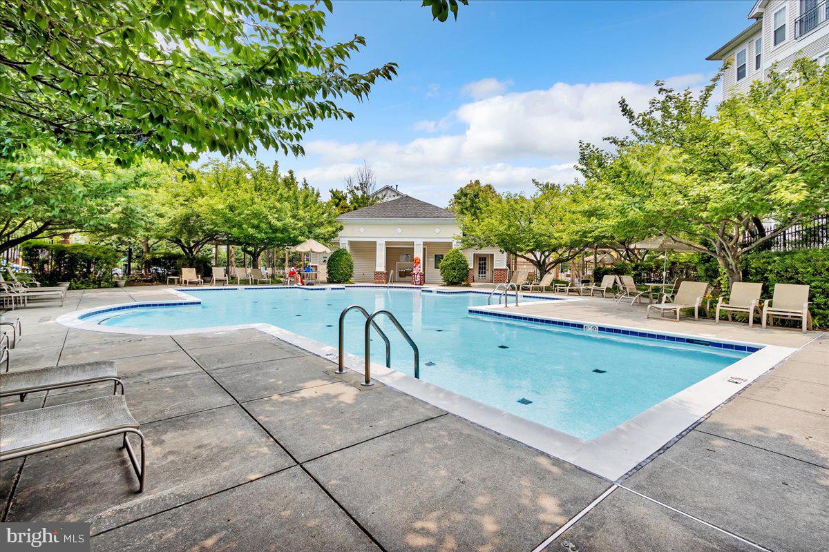 HUNTERS BRANCH - Residential