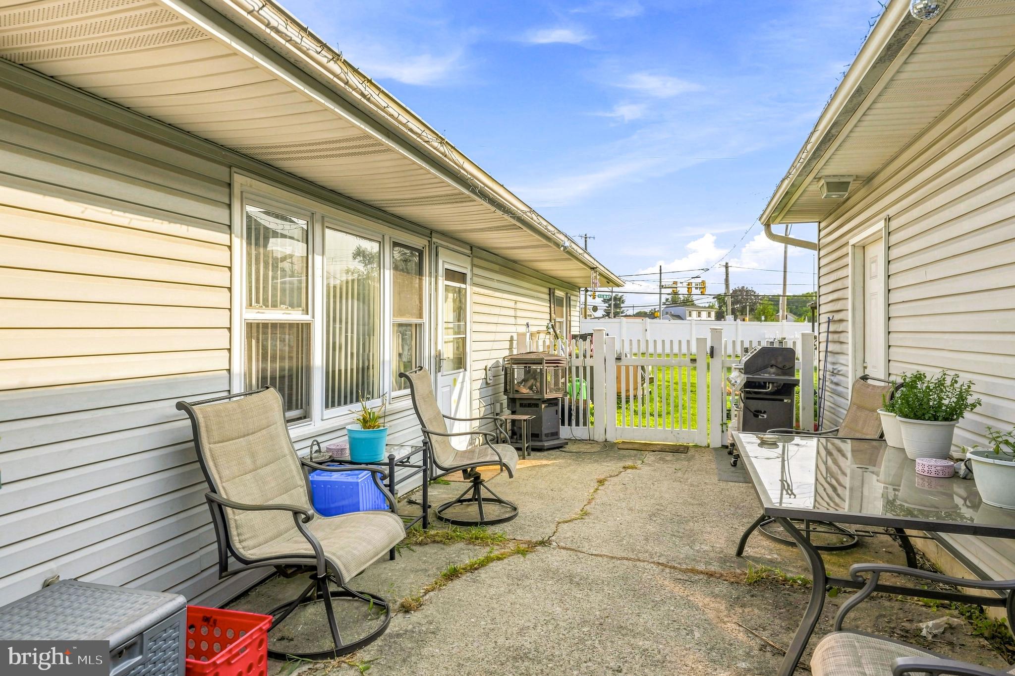 6 IDLEWILD ROAD