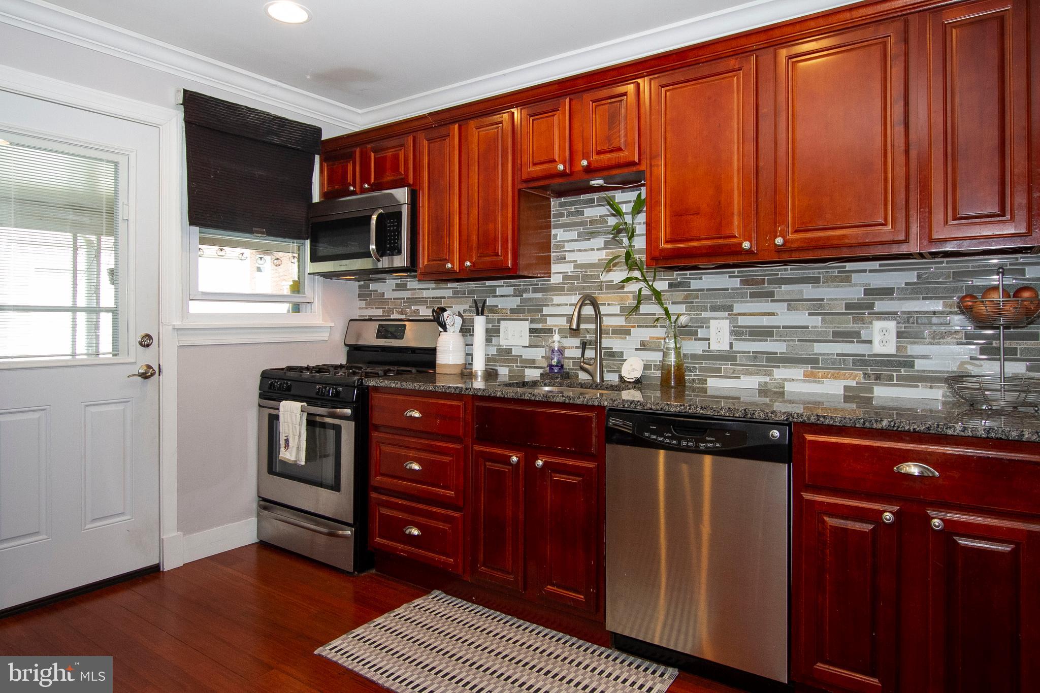 RIDGELEIGH - Residential