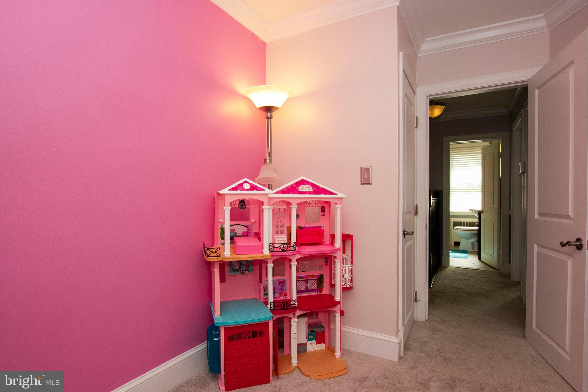 RIDGELEIGH - Residential