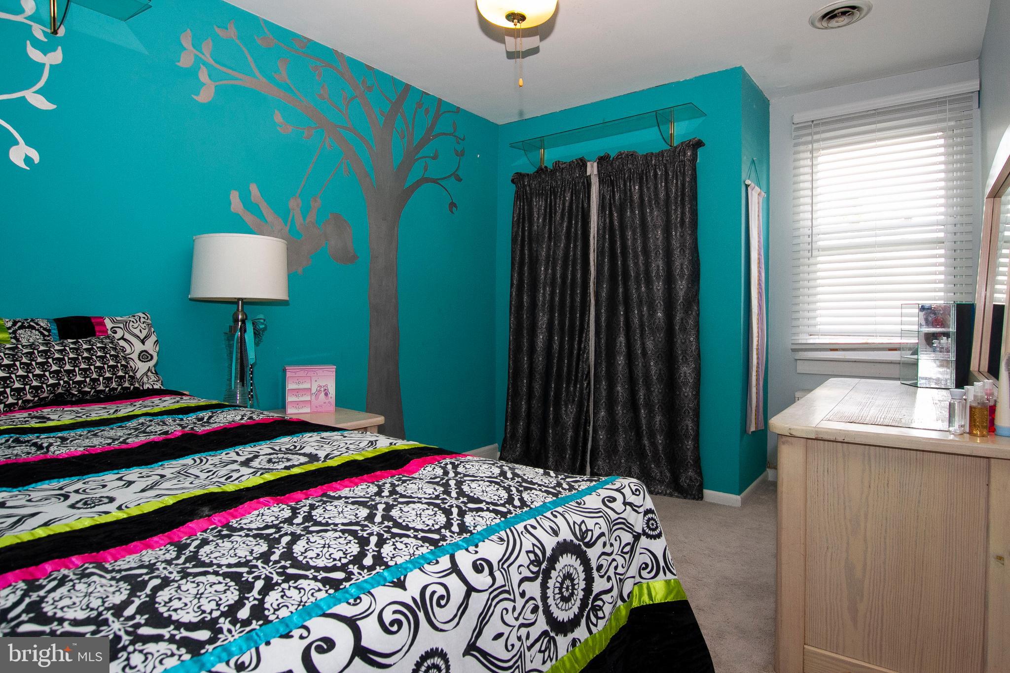 RIDGELEIGH - Residential