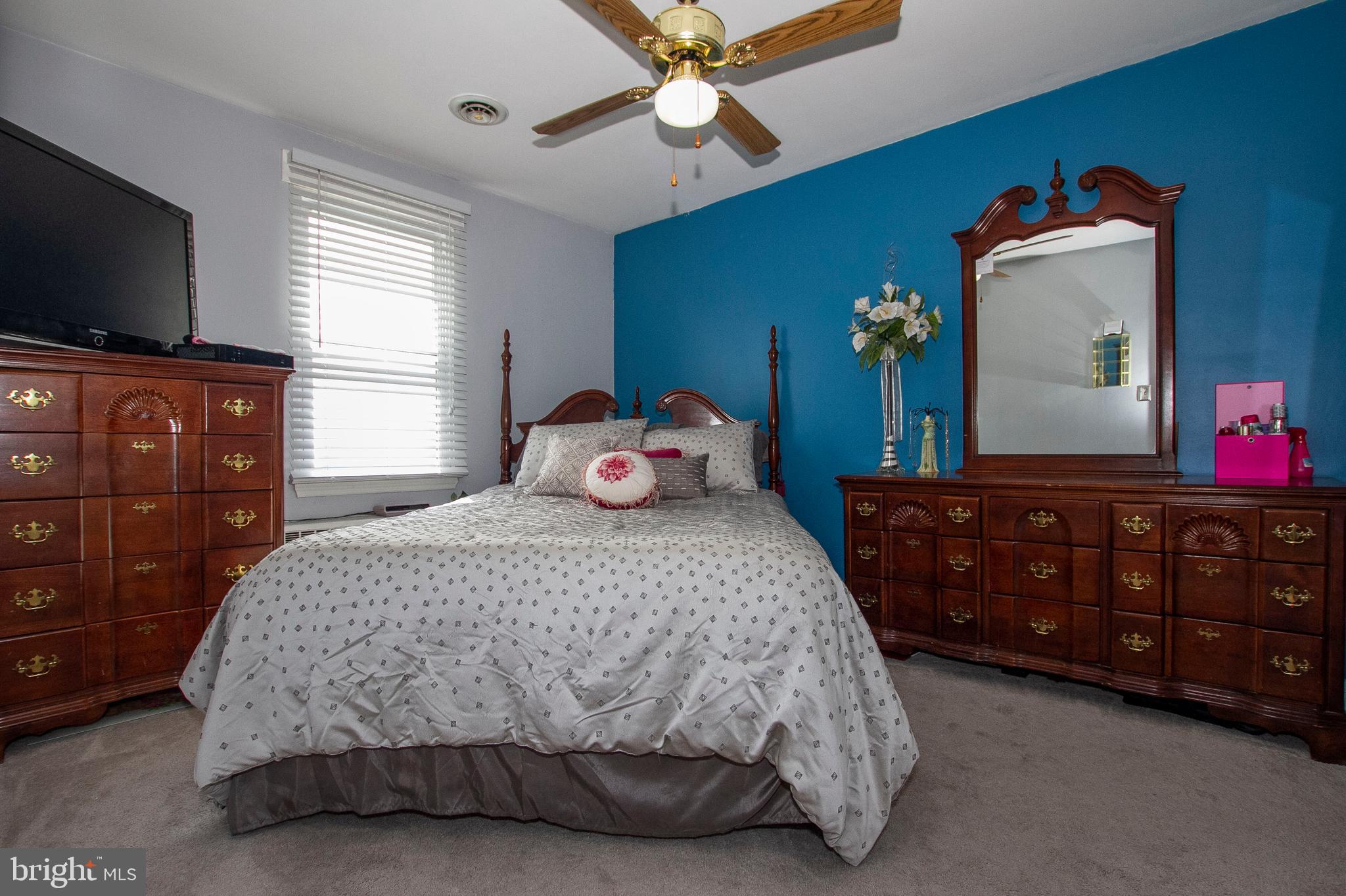 RIDGELEIGH - Residential