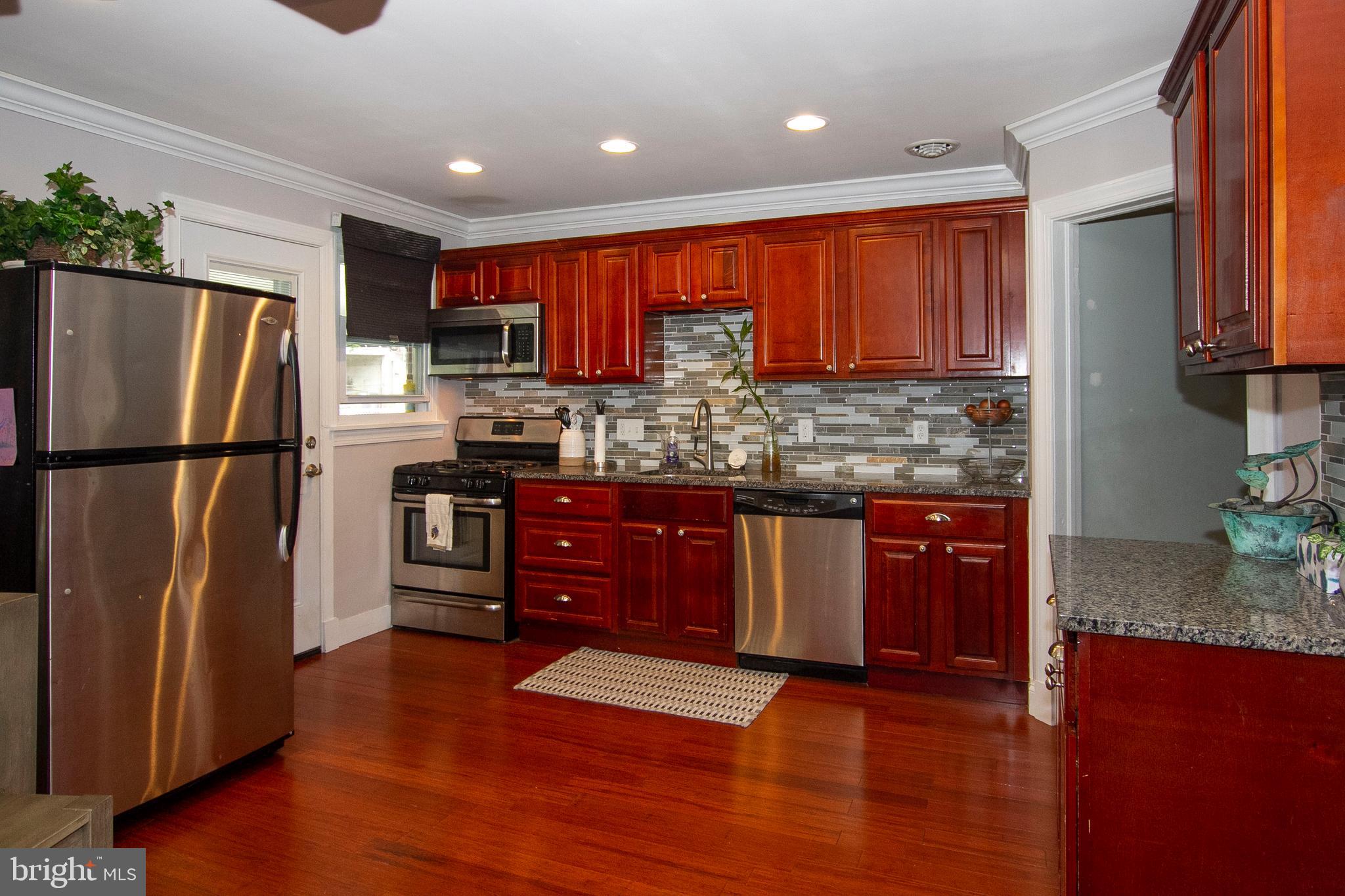 RIDGELEIGH - Residential