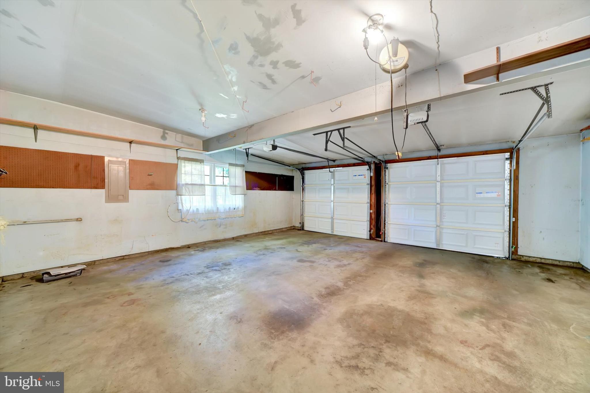 OAKLEIGH FOREST - Residential