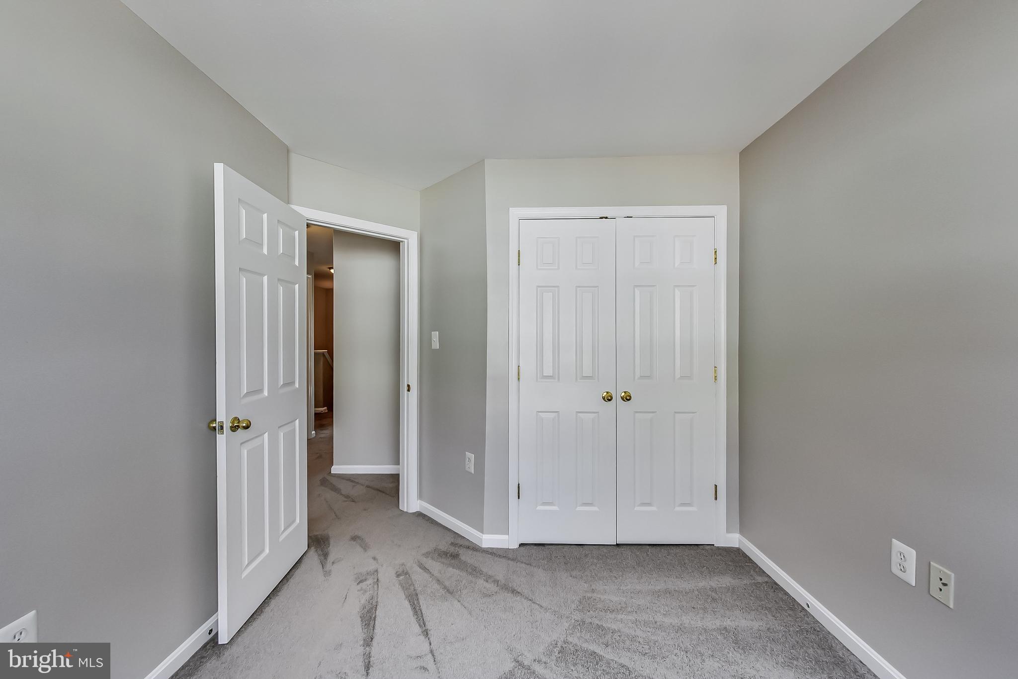 RANDOM HILLS LAND BAY - Residential Lease