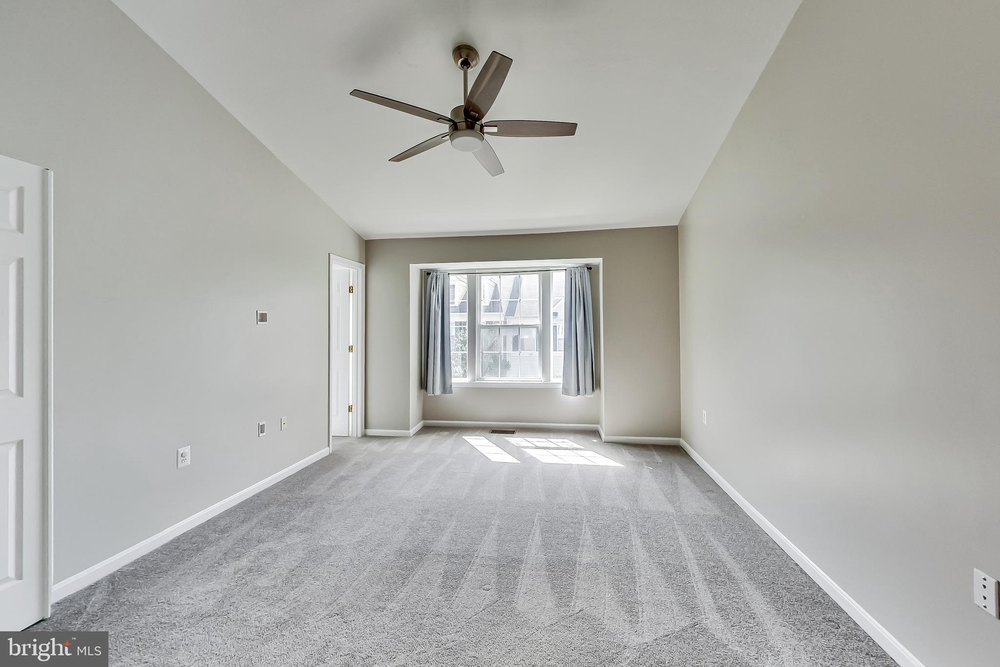 RANDOM HILLS LAND BAY - Residential Lease