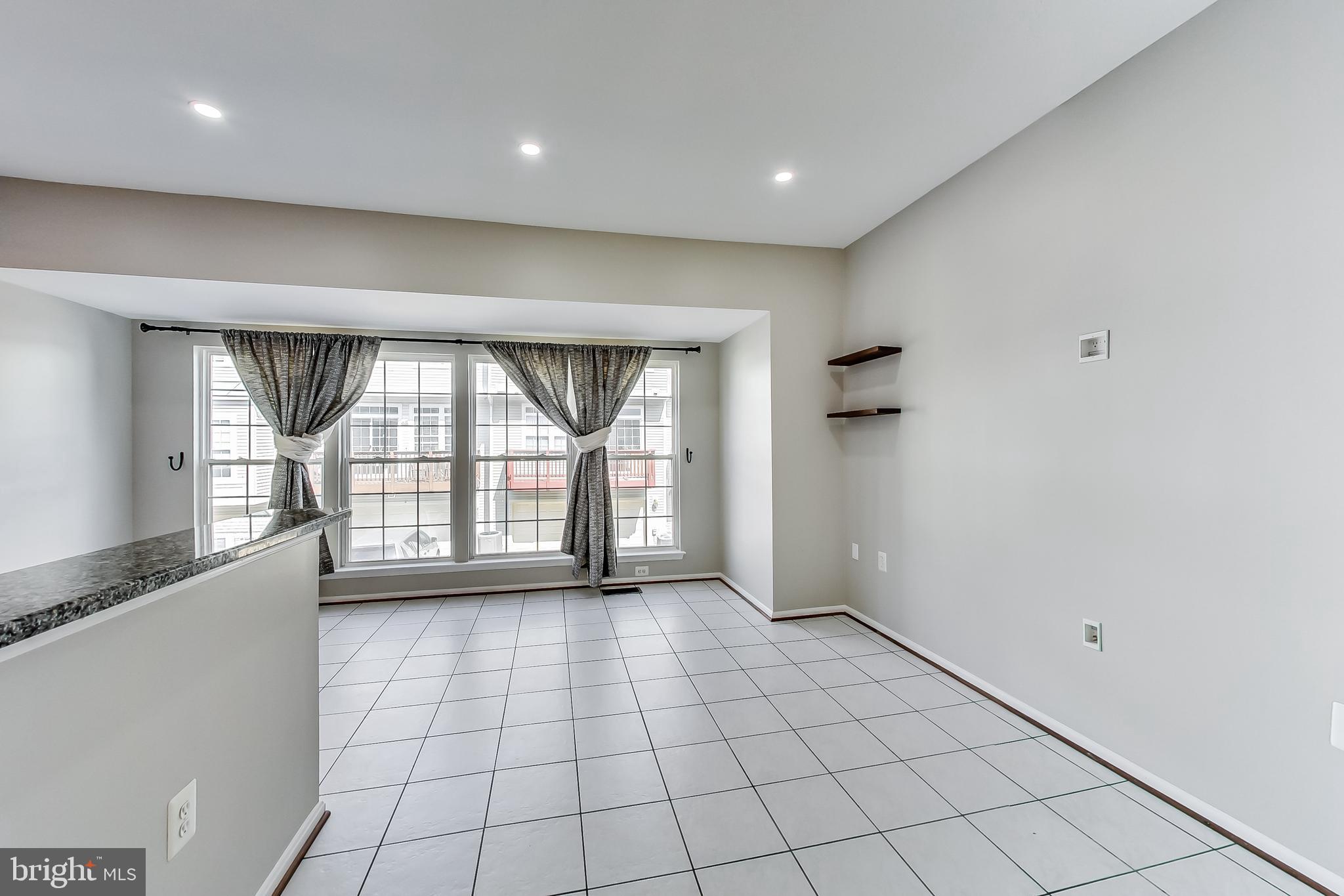 RANDOM HILLS LAND BAY - Residential Lease